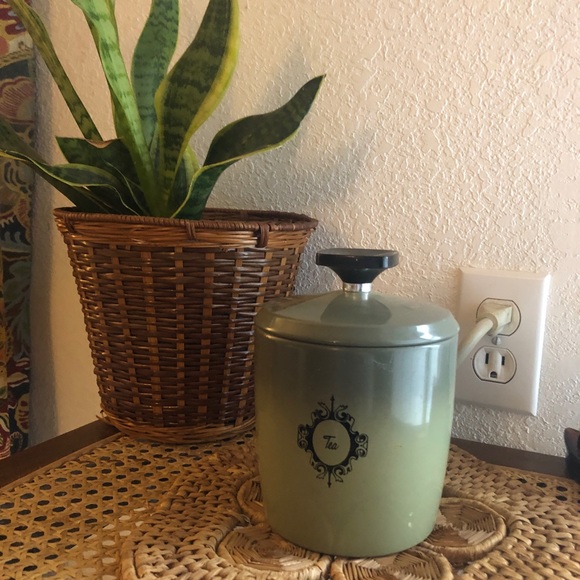West Bend Avocado Green Ombre Tea Canister Mid Century Modern/Retro - Picture 3 of 15